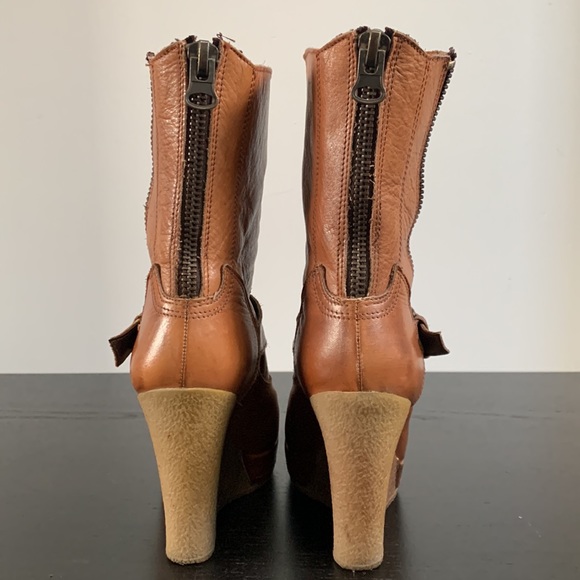 Genuine leather wedge platform high heel boot - Picture 4 of 13